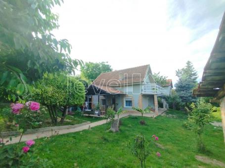 RAKOVAC - RAKOVAC - 123. 00 m2