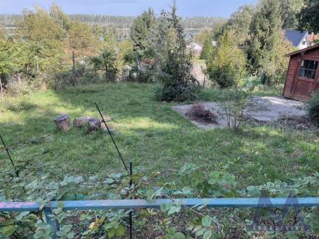 Čerević, odlična vikendica sa pogledom na Dunav i u neposrednoj blizini same obale Dunava!
Dobro poz