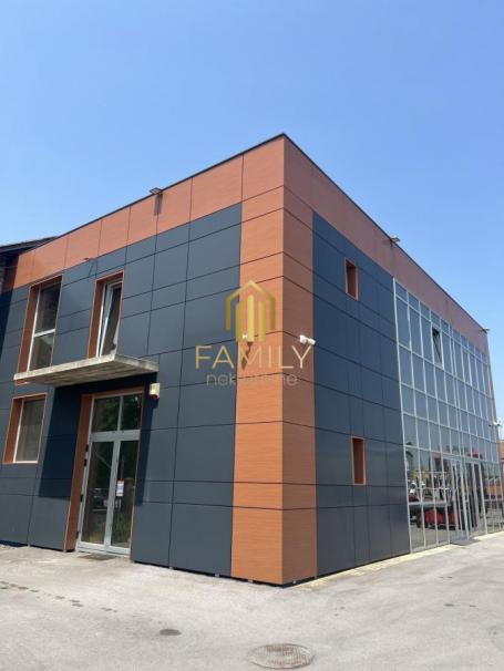 Poslovni prostor na dve etaže, 280 m², Klisa – preko 10 parking mesta