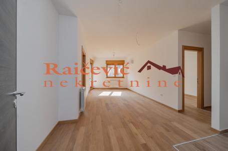 VOZDOVAC TROSARINA 55m2 , T , 205214e