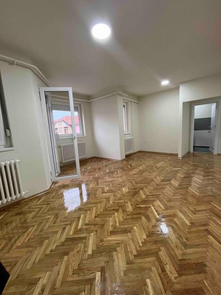 Fantastičan dvoiposoban stan, Liman, 53m2
