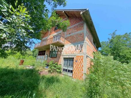 Kuća u Velikom Borku, Po+Pr+1, 255m2, dve stambene jedinice, 39 ari placa ID#3228