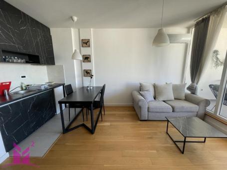 * Novi Sad - Bulevar Patrijarha Pavla * PET FRIENDLY - troškovi uključeni u cenu