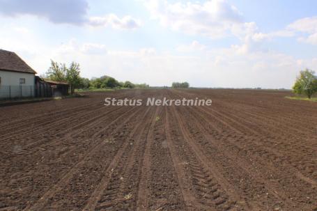 Temerin-Extra Građevinski plac-22105 m2