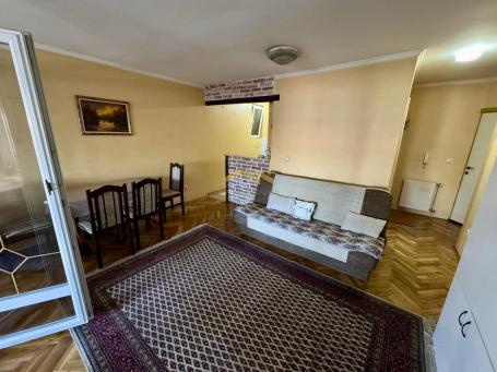 KUPI BEZ PROVIZIJE! Odličan dvosoban stan na Grbavici