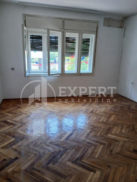 Izdaje se kuća u blizini Čaira, 150m2