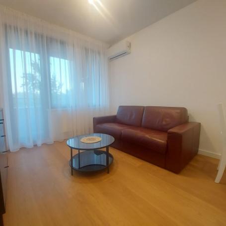 Novi Beograd - LASTAVICE, 1, 5 s, 44 m2, nov, neuseljavan stan