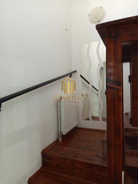 Na prodaju duplex u Petrovaradinu, 50m2, 98000e