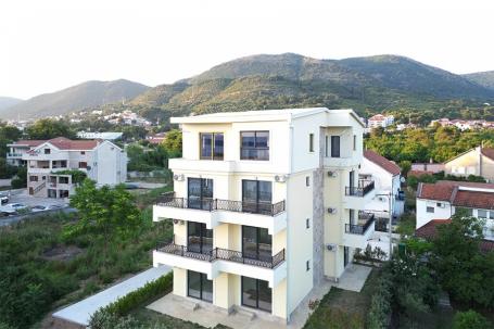 Prodaje se jednosoban stan Tivat