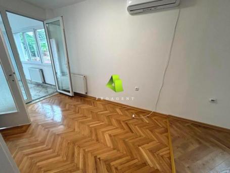 Poslovni prostor sa dvorištem u Durlanu ID#6632