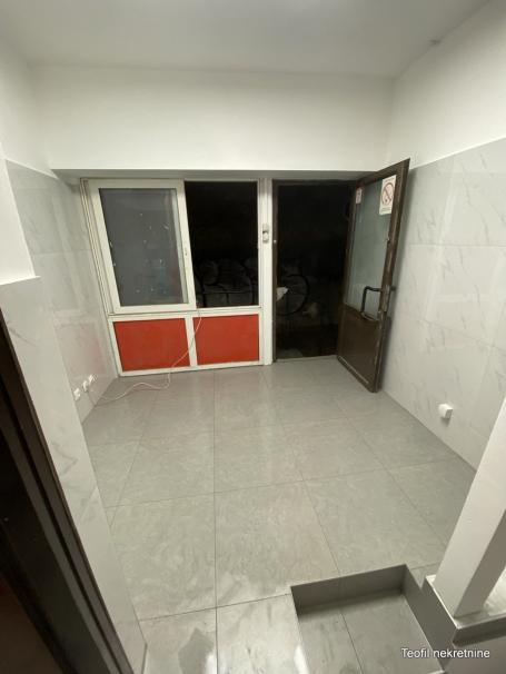 ZEMUN ZEMUN CENTAR 48m2 , 400e