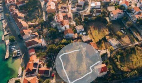 Kotor, Prčanj – Urbanizovani plac na prodaju