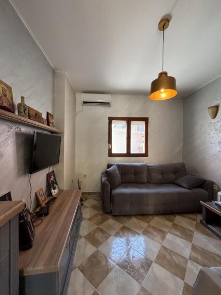 Garsonjera 21m2, Izdavanje, Podgorica