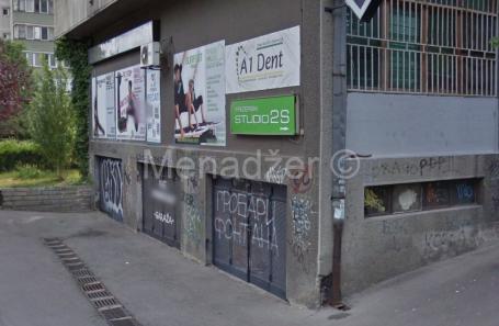 Kod Opstine NBG, garazno mesto