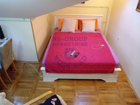 Garsonjera, 20m2, Bulevar Oslobođenja!