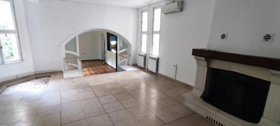 Neimar, luksuzna kuća sa baštom, prazna ili nameštena, po želji ..