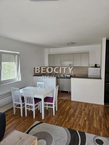 Zemun, Altina, Ugrinovački put 32 deo, 2. 0, 56m2, 95000EUR
