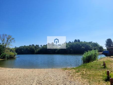 Plac na Tisi-Bačko Gradište