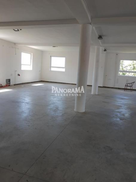 Meljak-Centar poslovni prostor za izdavanje od 250m2 ID#5456