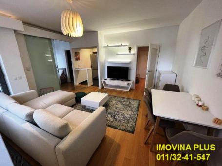 Novi Beograd, West 65 - Omladinskih brigada, 53m2