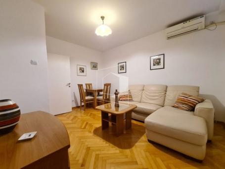 Jednosoban namješten stan, 46m2, Preko Morače, Podgorica