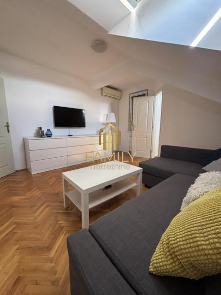 Moderan i prostran dvoiposoban stan, 41m², 6. sprat, Veselina Masleše