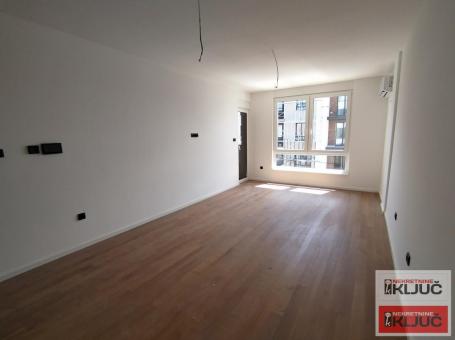 KOD SOMBORSKOG BULEVARA, 41m2, Jednoiposoban, Nov, Useljiv