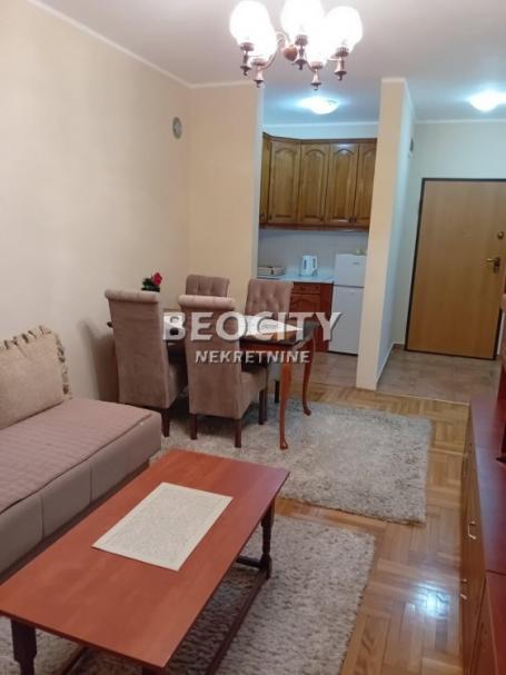 Novi Sad, Grbavica, Lasla Gala, 1. 5, 36m2, 400EUR
