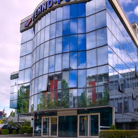 Poslovni prostor, 214m2, Gintaš, Podgorica