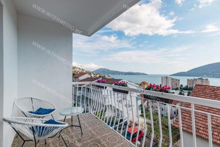 Prodaja, dvosoban stan, 70m2, Igalo, Herceg Novi