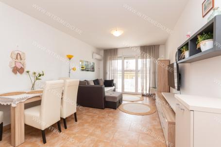 Jednosoban stan 46m², Savina, Herceg Novi – 250m od mora