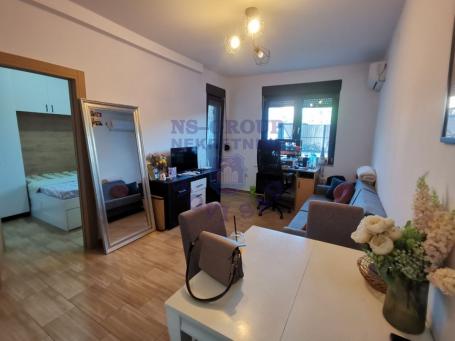 550763-Jednoiposoban-37m2-Somborski bulevar