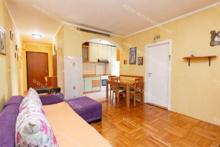 Prodaja, jednosoban stan, 58m2, Topla 1, Herceg Novi