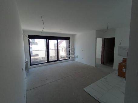 Prvomajska, Gornji grad, Zemun ID#7895