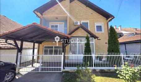 Prodaja, Kuća, 751