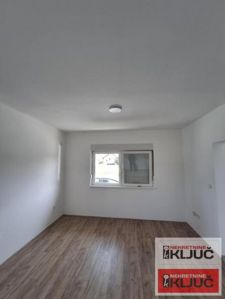 KOD LIPOV GAJA, 25m2, Garsonjera, Useljiva