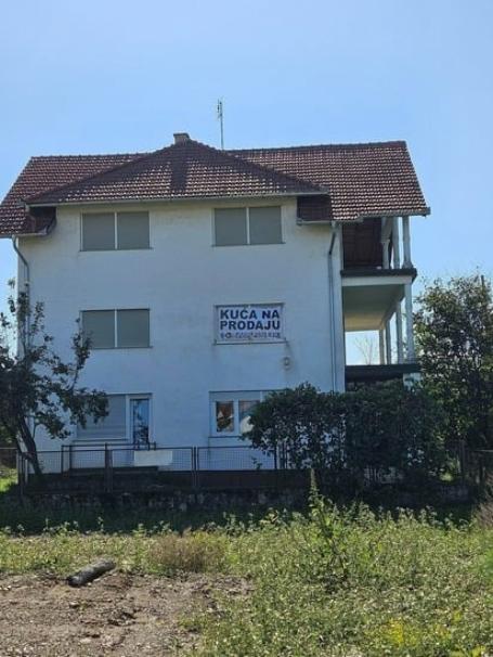 KUĆA NA PRODAJU – KOZARSKA DUBICA
