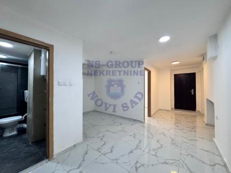 550866-Jednoiposoban-27m2-Centar