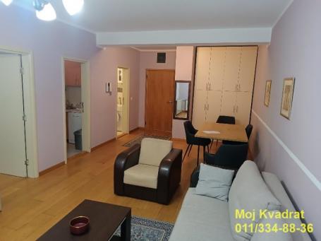 Vračar - Hram Svetog Save, 51m2