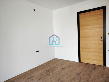 Prodaja, Stan, 73m2 , Temerin