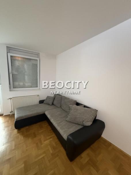 Novi Sad, Centar, Kisačka, 1. 5, 30m2, 350EUR