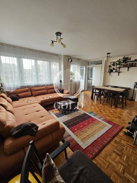 PRODAJA Stan 3. 0: NOVI SAD-Novi Sad-Rotkvarija, Braće Jovandić, 75. 00m2 ID#6726