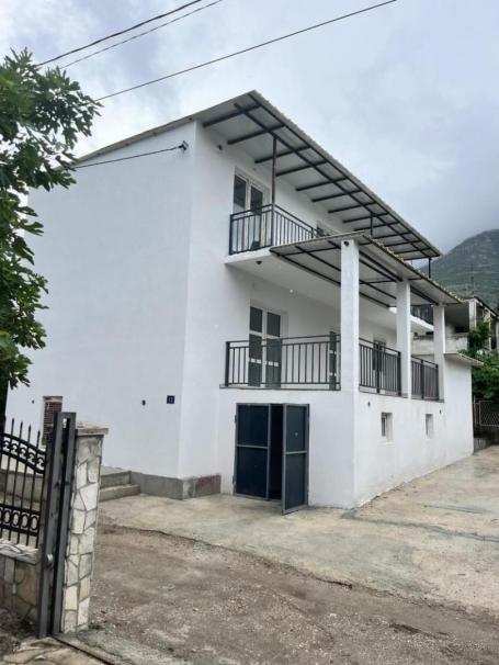 Prodaja, Kuća, 154m2 , SUTOMORE
