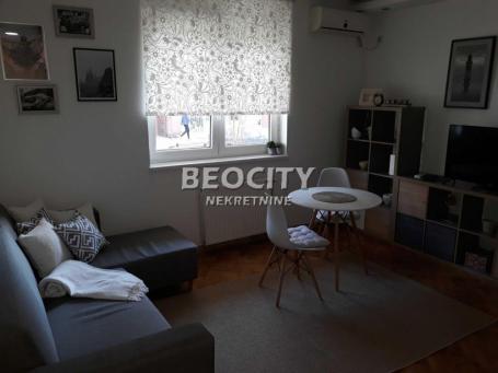 Novi Sad, Grbavica, Mise Dimitrijevica, 1. 5, 39m2, 500EUR