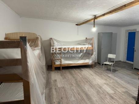 Novi Beograd, Blok 18, , 5. 0, 300m2, 4000EUR