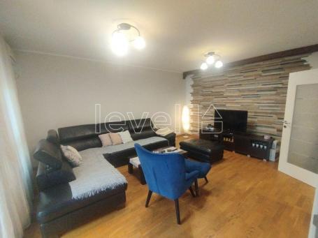 NOVI SAD - JUGOVIĆEVO - 87. 00 m2