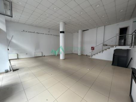 Izdavanje, Poslovni prostor, 230m2 , Bulevar Oslobođenja