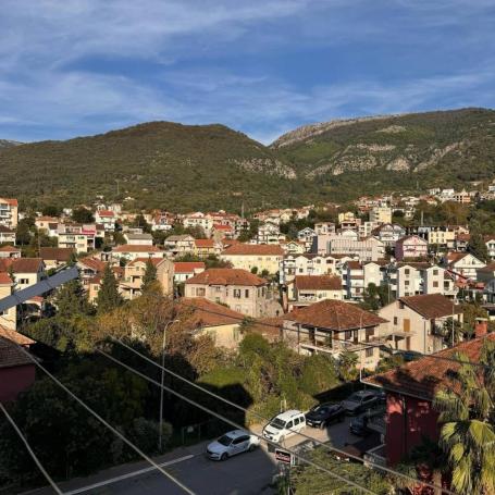 Prodaja, Stan, 68m2 , Tivat