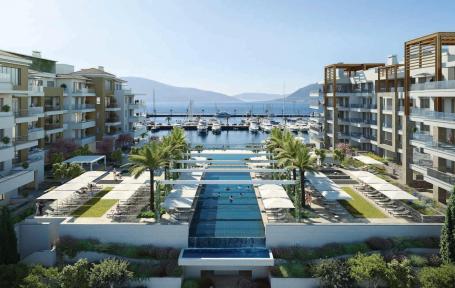 Prostrani stan u Baia kuli, Regent Hotel 5+ u Porto Montenegru