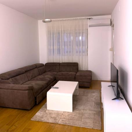 Jednosoban namješten stan, 46m2, Central point, Podgorica